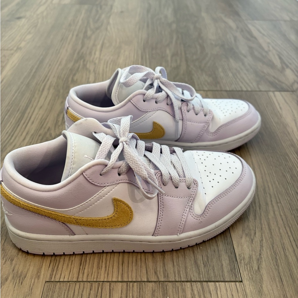 Nike Air Jordan Barely Grape Women's Sneakers